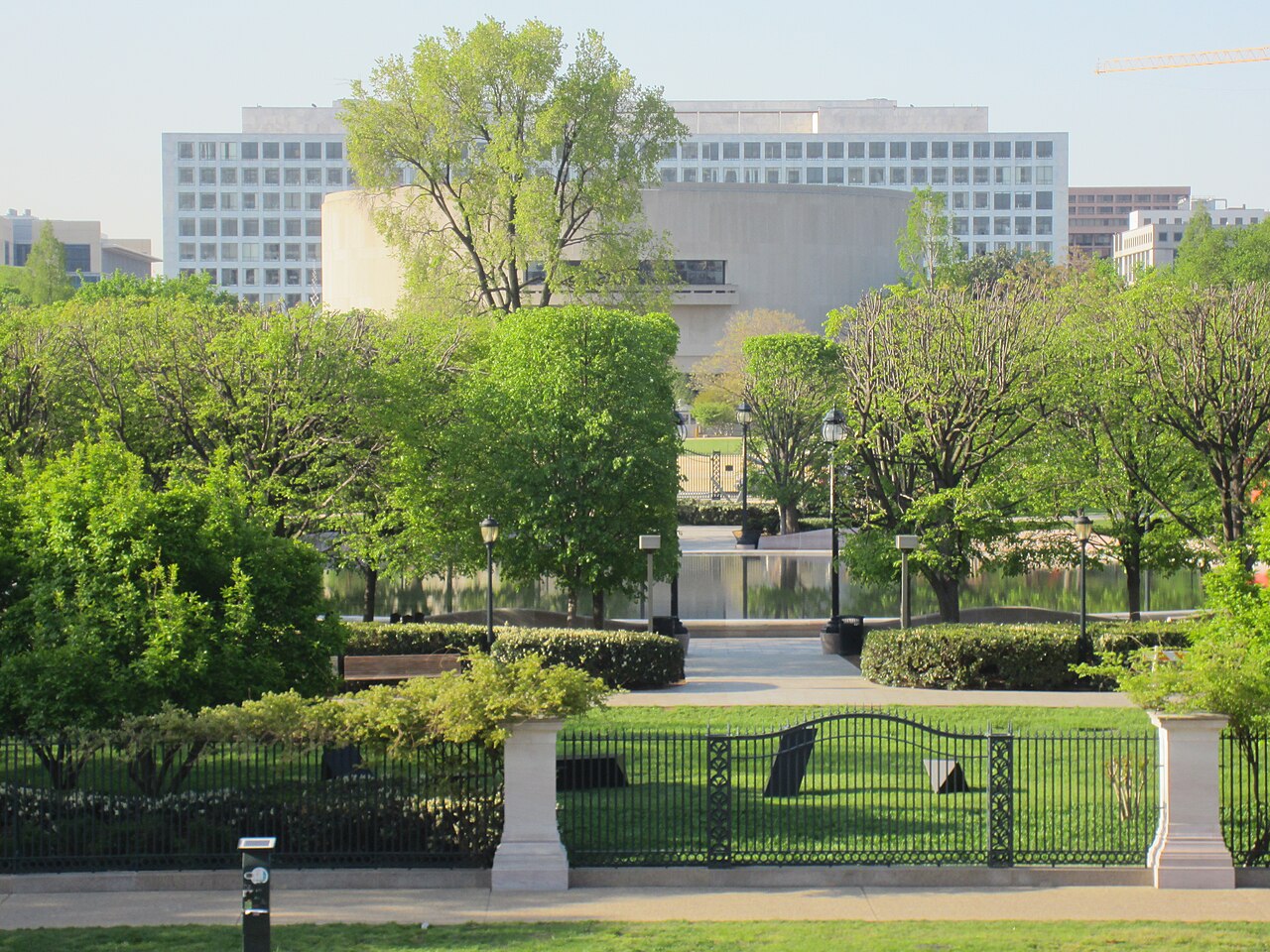 National Gallery of Art Sculpture Garden and Hirshhorn (2013)